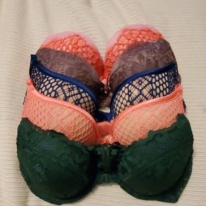 5 34c Victorias Secret Very Sexy lace push-up bras